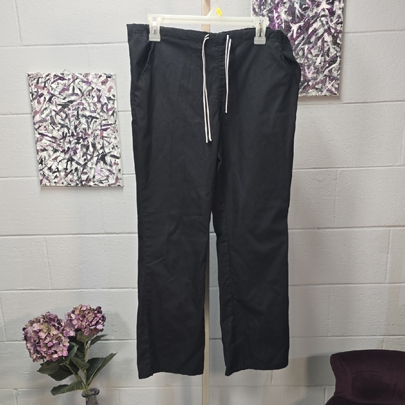Stylish Black Women's Joggers with Drawstring - Picture 2 of 12